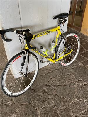 Bicicletta da corsa Viner V107 Carbon