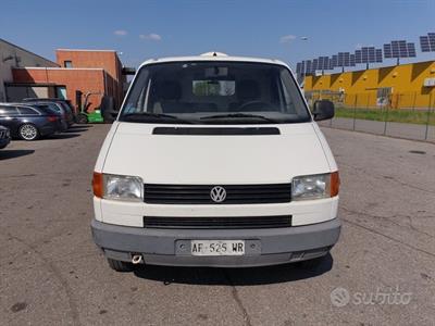 Volkswagen T4 1.9 Diesel 1995 300000KM, in buone condizioni - Foto 2