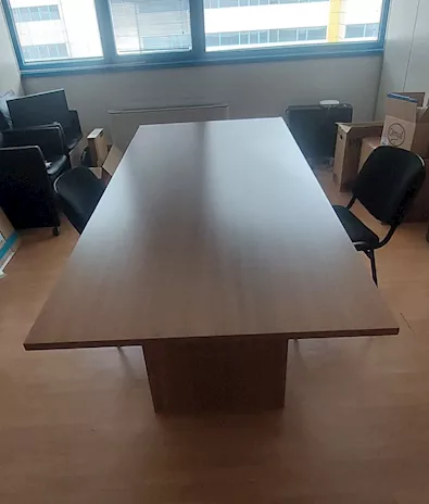 tavolo riunione
