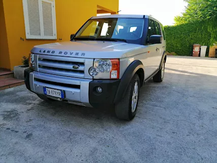 Land Rover Discovery 2.7 tdV6 HSE 7 Posti