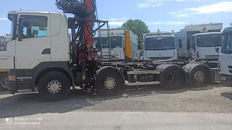Scania R 440 4 assi Euro 5 con polipo e gancio scarrabile