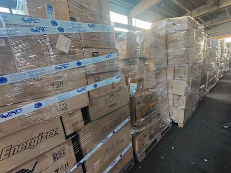 STOCK LAMPADINE NUOVE 50.000 PEZZI, marca Duracell - Anteprima 6
