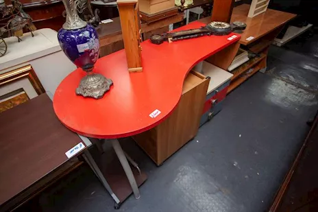 Scrivania moderna a forma di pianoforte - 24890