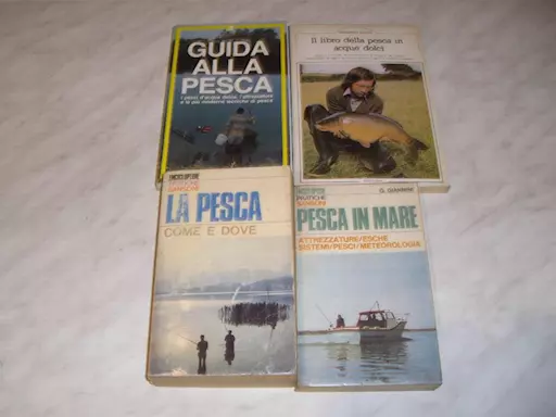 Pesca manuali stock lotto di quattro.