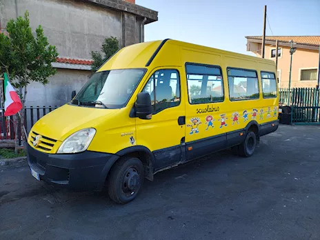 Iveco 28+2 Pax