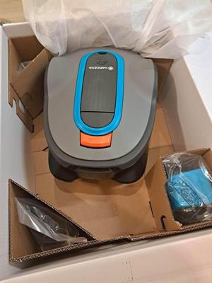 Gardena robot rasaerba, mai usato - Anteprima 1