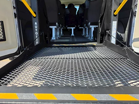 Fiat Ducato Maxi Passo Extra 9 Posti Trasporto Disabili, con pedana - Anteprima 11