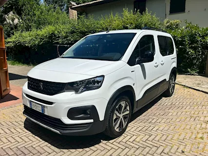 Peugeot Rifter 1.5 BlueHDI GT Line s amp;s Anno 2019 Km 58000, climatizzatore automatico - Foto 3
