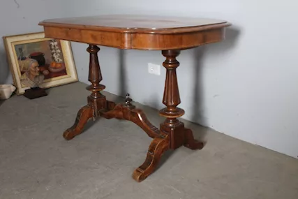 Antico tavolo scrittoio epoca Luigi Filippo metà 800 . Noce