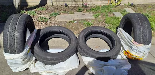 4 pneumatici Pirelli Scorpion 235/55/R19