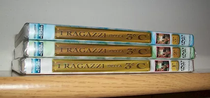 I Ragazzi della 3C tutti i box DVD originali delle 3 serie - Foto 2